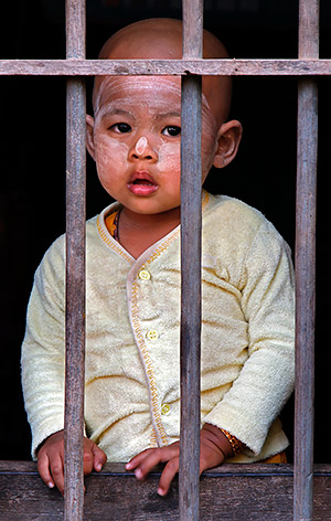 Photo of the Myanmar faces and places