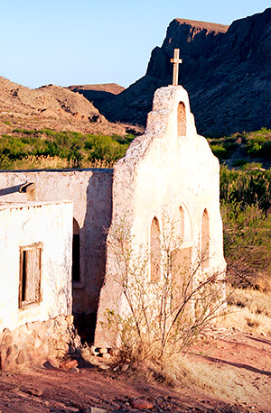 Contrabando Movie Set on the Rio Grande